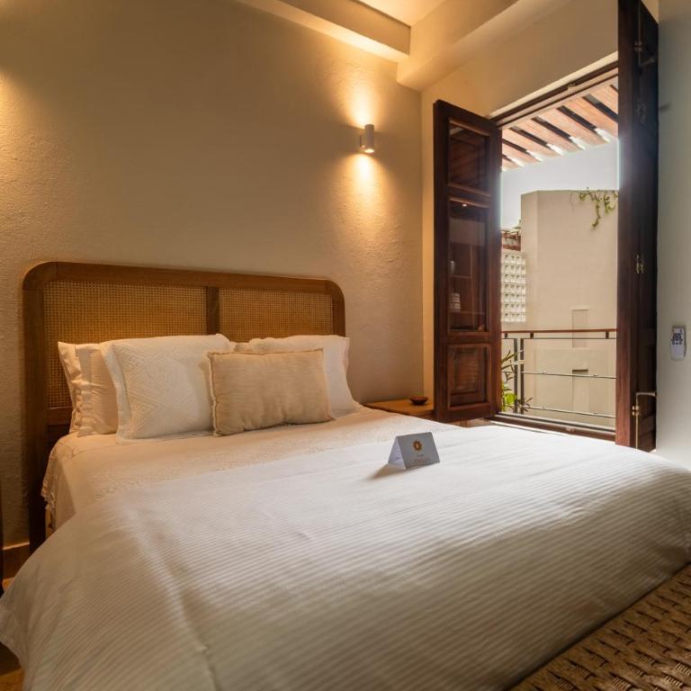 Casa Emilia - Luxury Villa in the Historic Center - Villa with Private Pool - 92