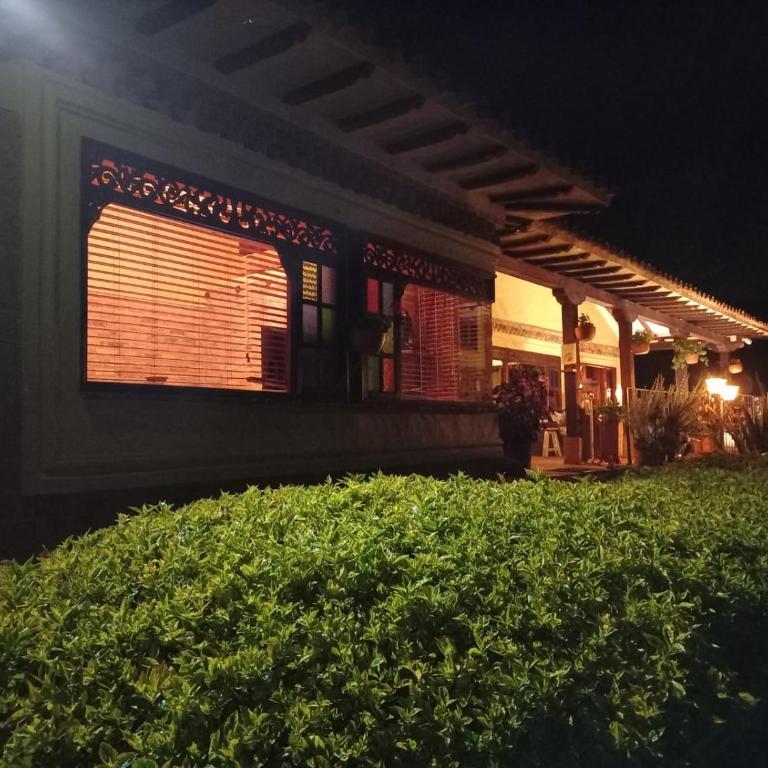 La Primavera, casas campestres para familias, paisajes, tranquilidad, cerca al pueblo - Casa Margarita - 34