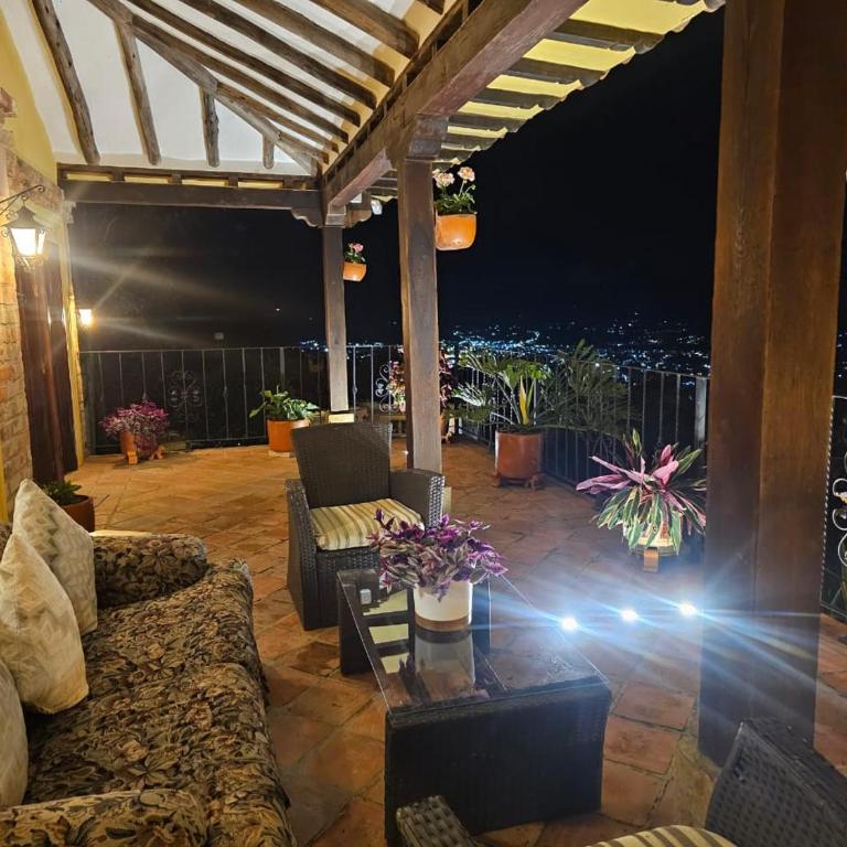 La Primavera, casas campestres para familias, paisajes, tranquilidad, cerca al pueblo - Casa Margarita - 47