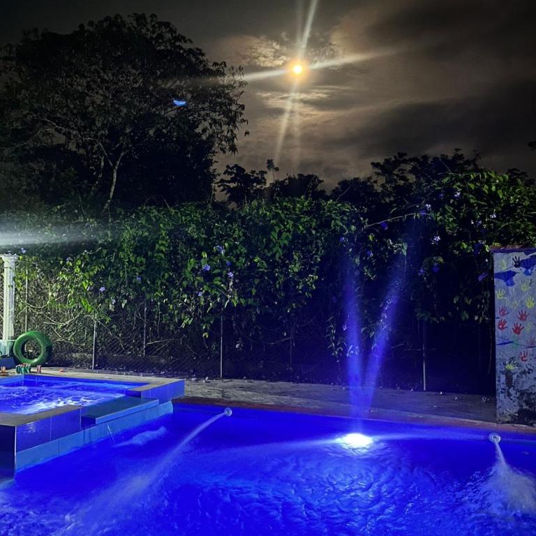 La Aurora - Six-Bedroom House - 29