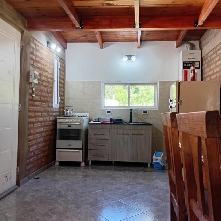 Angel Alpino Cabin - Two-Bedroom House - 7