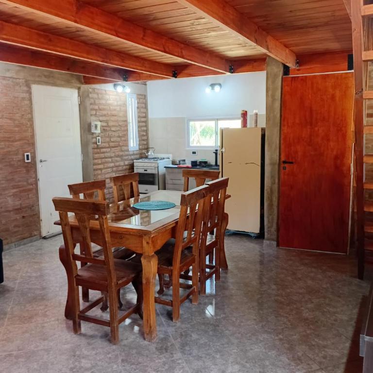 Angel Alpino Cabin - Two-Bedroom House - 5