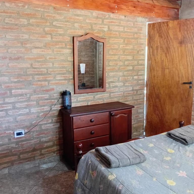 Angel Alpino Cabin - Two-Bedroom House - 10