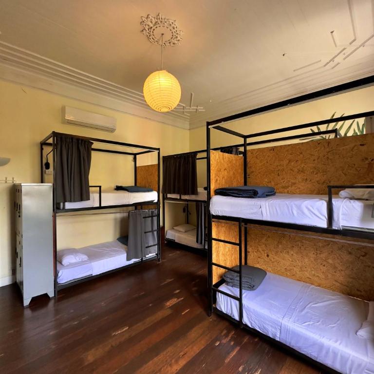 Ancestral Hostel Barranco - Cama en habitación compartida mixta de 10 camas - 8