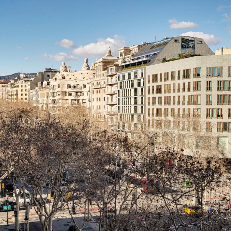 Casa modernista en Paseo de Gracia - Apartment - 42