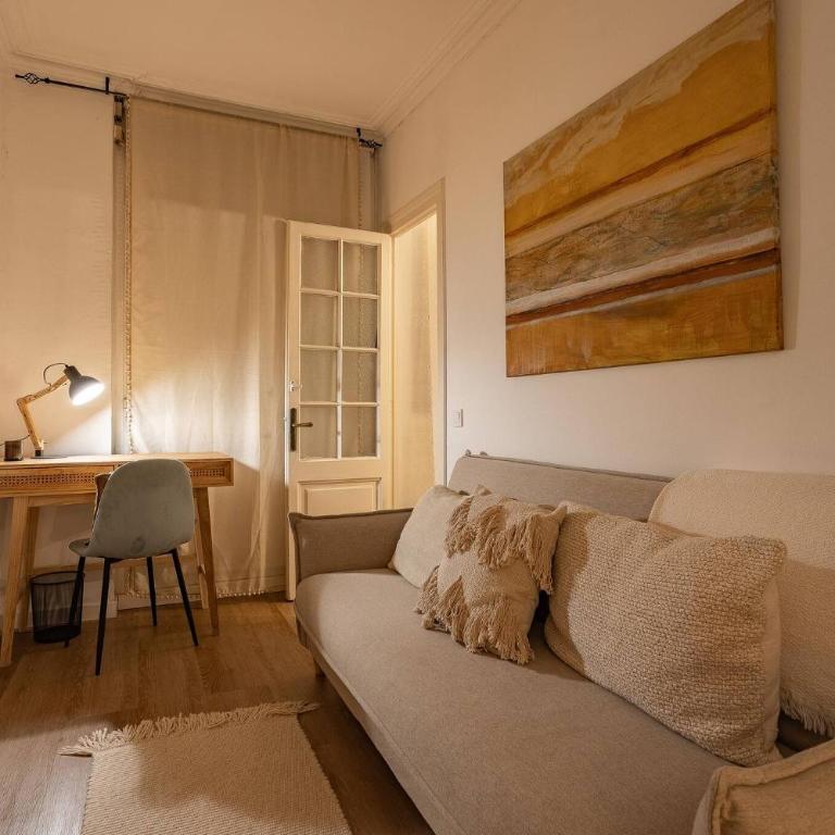 Casa modernista en Paseo de Gracia - Apartment - 38