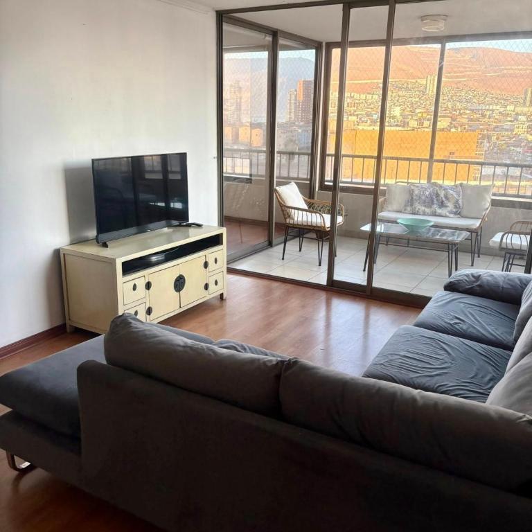 Exclusivo departamento con vista al mar frente a Playa Cavancha Iquique - Three-Bedroom Apartment - 11