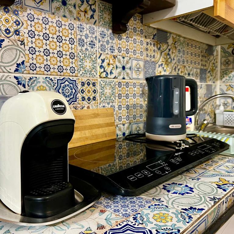 Independent Apartment in the Center of Catania - One-Bedroom House - 9