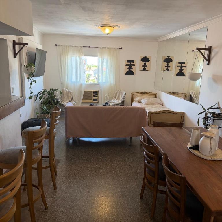 Departamento en pleno centro - Apartamento de 2 dormitorios - 1