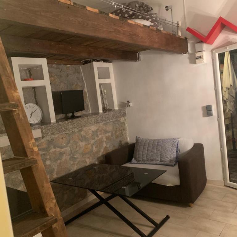 Emplacement idéal pour cette Maisonnette avec jardin et cuisine d'été - Maison de Vacances - 10