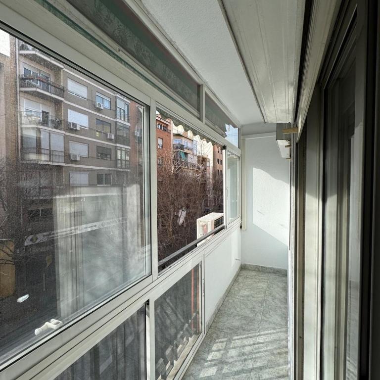 Apartamento a 1km centro de Alicante - Three-Bedroom Apartment - 23