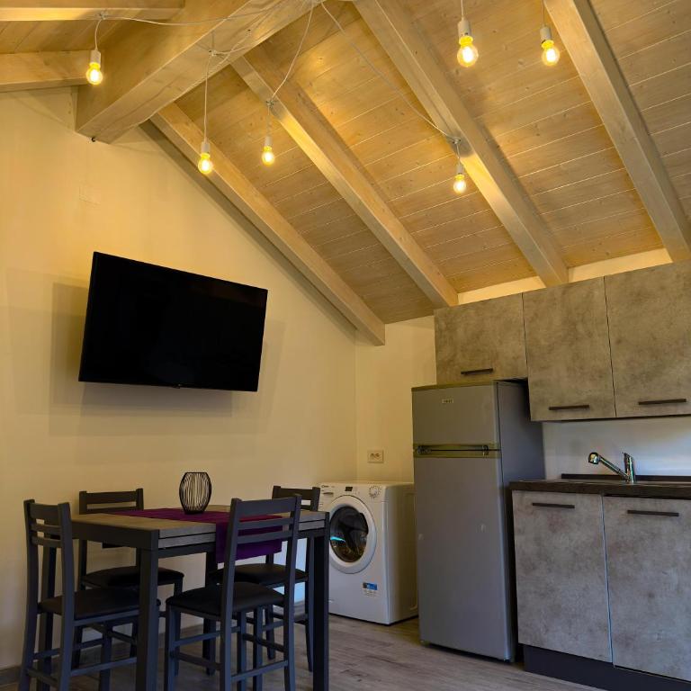 Mansarda Vista Eremo di San Colombano - Appartamento con 1 Camera da Letto - 10