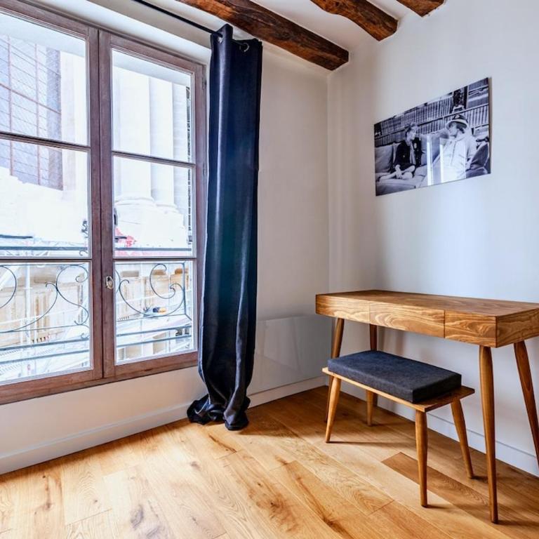 Appartement familial au Centre de Paris - Appartement 2 Chambres - 4