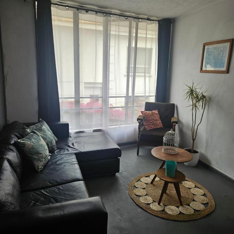 Depto arlegui centro - Two-Bedroom Apartment - 13