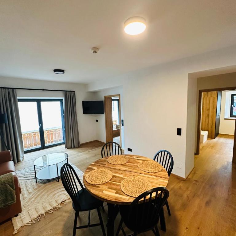 Rattendorf Luxury Apartments - Apartment mit 2 Schlafzimmern und Terrasse - 1