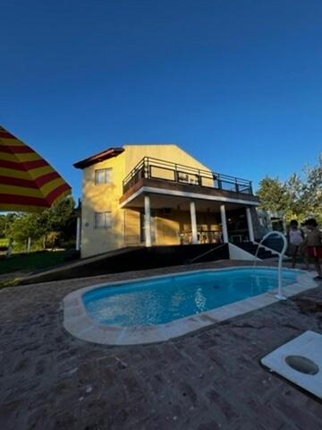 Mirador Rest House - Casa entera con pileta privada - Three-Bedroom House - 38
