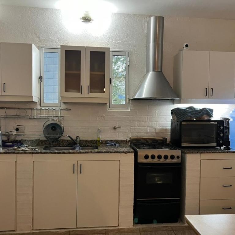 Mirador Rest House - Casa entera con pileta privada - Three-Bedroom House - 43