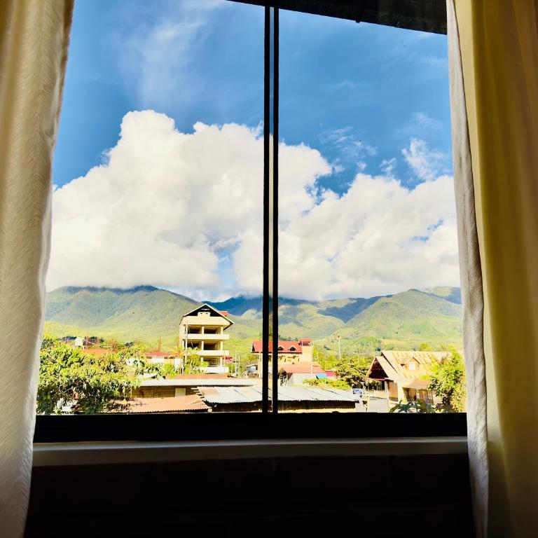 Casa Familiar TOVCA Oxapampa - Double Room with Private Bathroom - 7