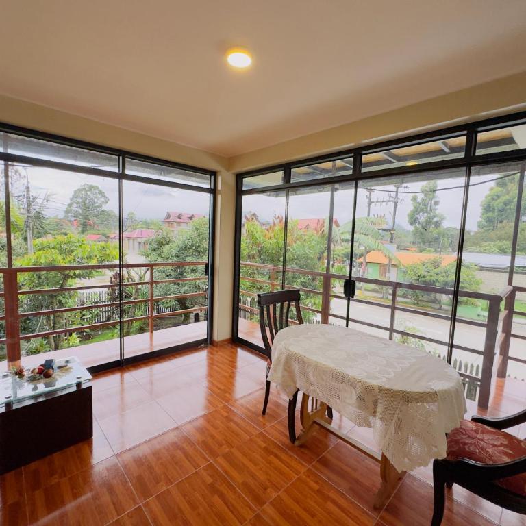 Casa Familiar TOVCA Oxapampa - Double Room with Private Bathroom - 11