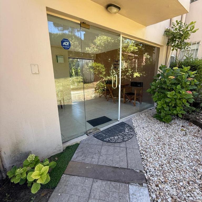Departamento en barrio del golf moderno, tranquilo y arbolado - Apartamento de 1 dormitorio - 20