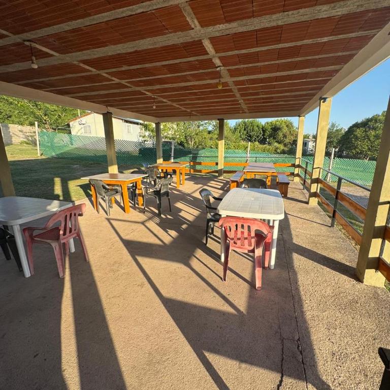 Cabañas con pileta y aire acondicionado empalme - Casa de 2 dormitorios - 3