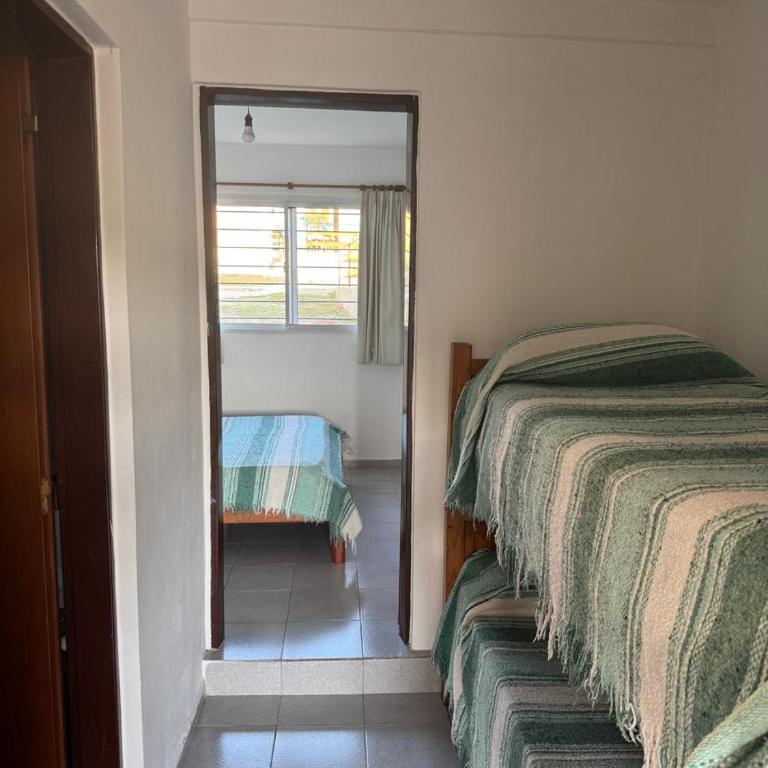 Cabañas con pileta y aire acondicionado empalme - Casa de 2 dormitorios - 3