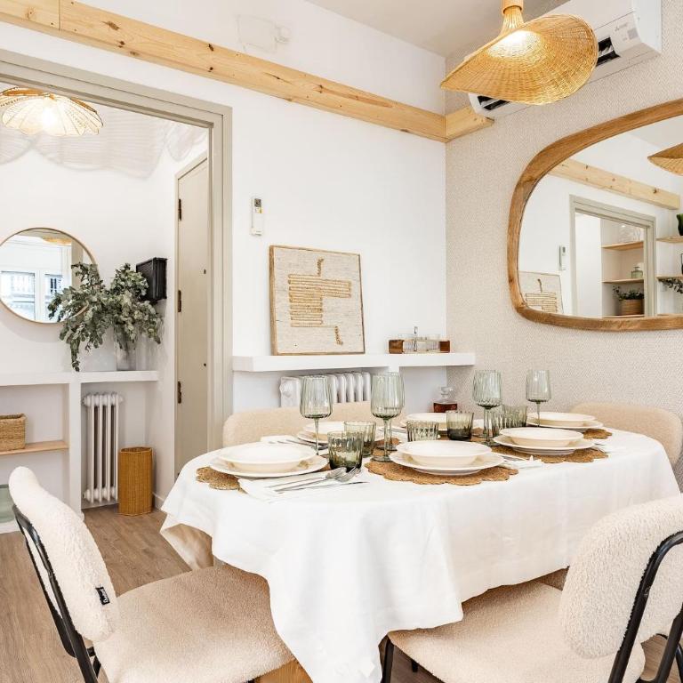 City Centre - Mediterranean Vibes - Three-Bedroom Apartment - 7