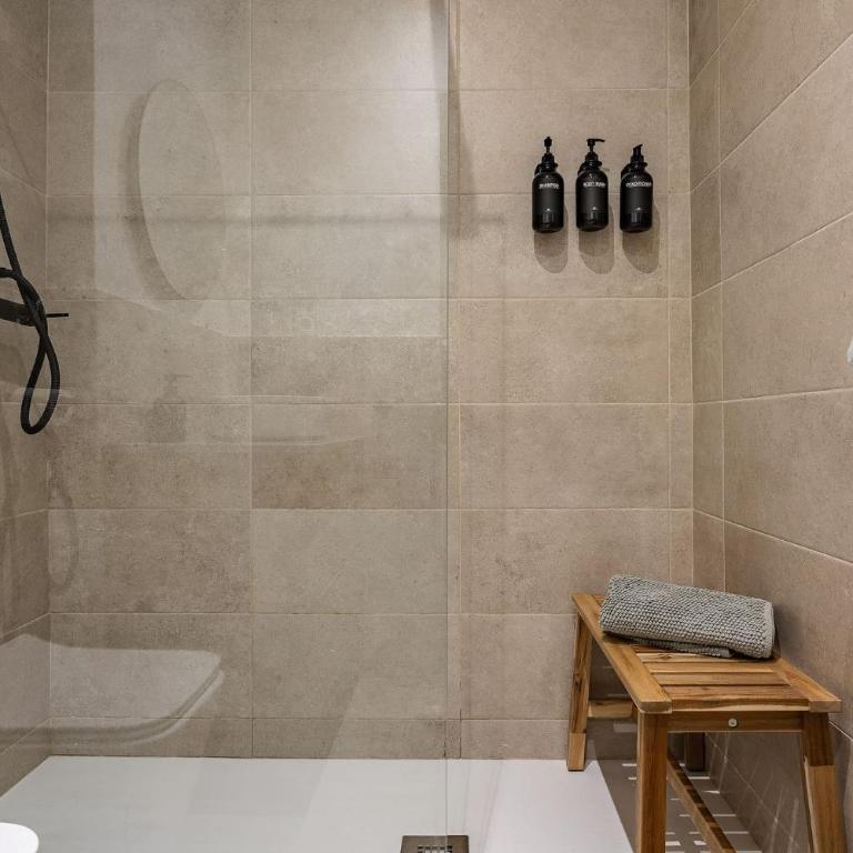 City Centre - Mediterranean Vibes - Three-Bedroom Apartment - 31