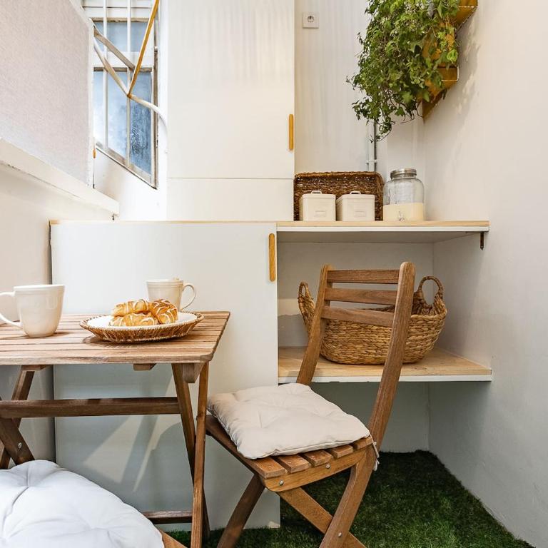 City Centre - Mediterranean Vibes - Three-Bedroom Apartment - 34