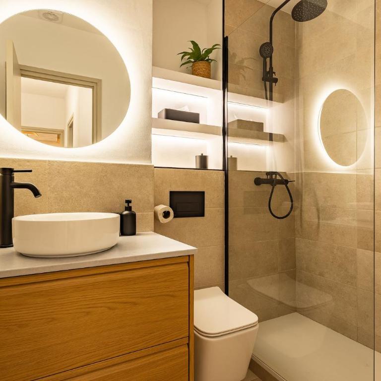 City Centre - Mediterranean Vibes - Three-Bedroom Apartment - 33