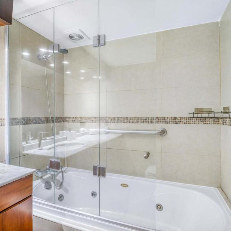 Arauco Urban Apartment in Las Condes near Parque Arauco - Two-Bedroom Apartment - 4