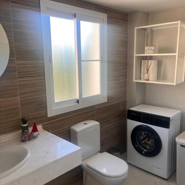 Charming 2Bedroom, Spectacular Views! - Apartamento de 2 dormitorios - 48