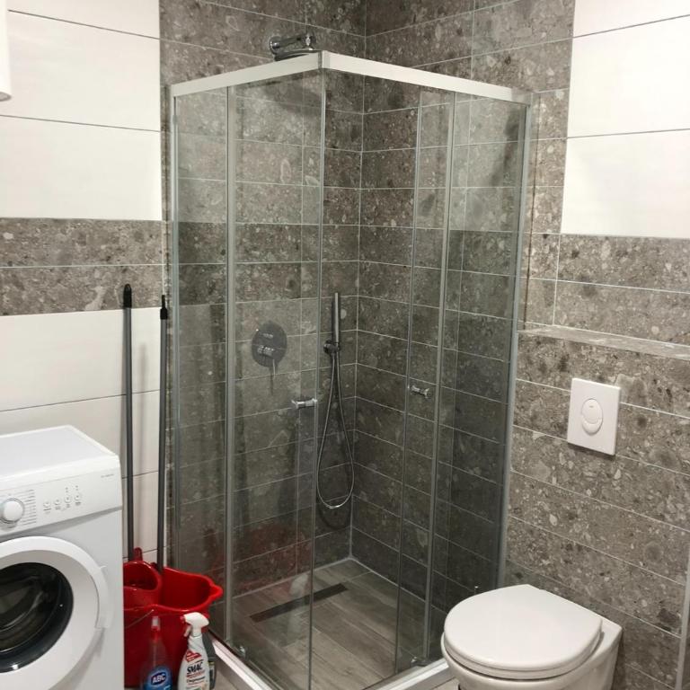 Apart Sara - Apartman sa 2 Spavaće Sobe, Terasom i Pogledom na More - 7