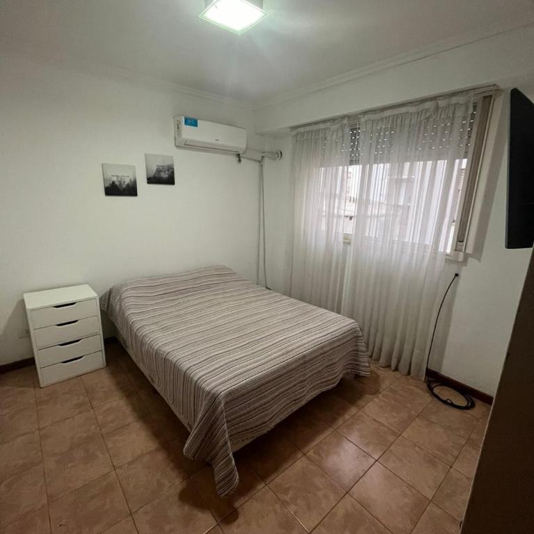 Departamento en alquiler temporario Centro de Mar del Plata - One-Bedroom Apartment - 2