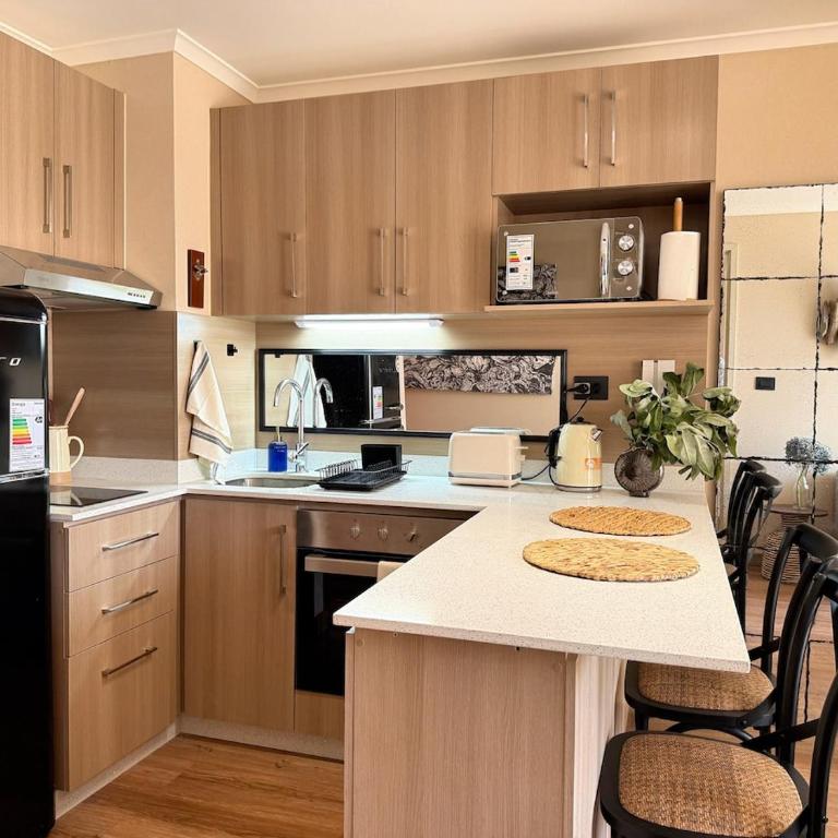 Arden Haus II Premium Design Private Patio - One-Bedroom Apartment - 1