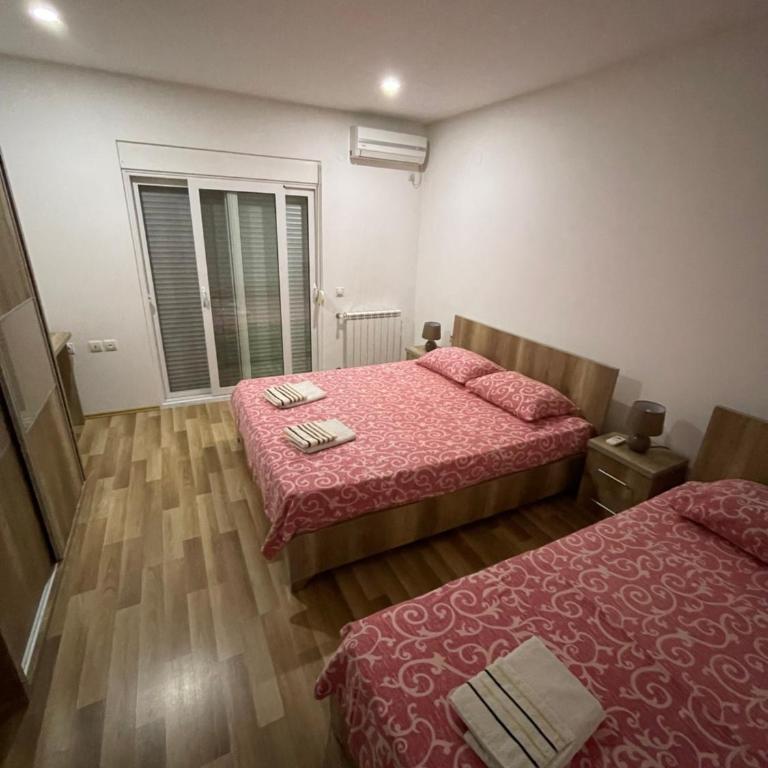 Apart Sara - Apartman sa 3 Spavaće Sobe i Pogledom - 2