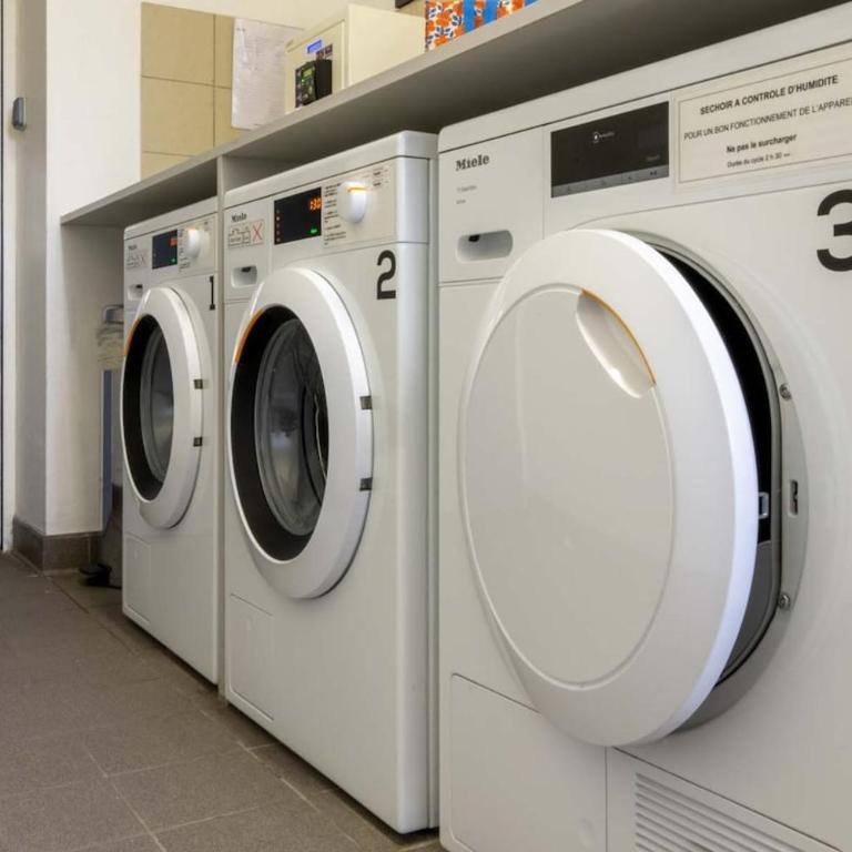 Studio Toulouse Aéroport - Piscine Sauna Fitness - Apartment mit 1 Schlafzimmer - 35