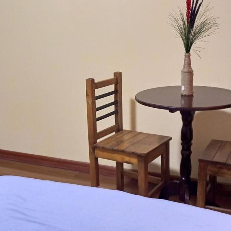 Casa Sajama 121 - Habitación Doble con baño privado - 2 camas - 2