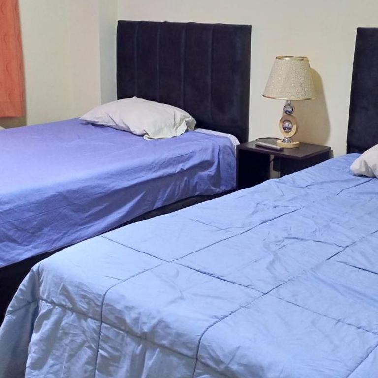 Casa Sajama 121 - Habitación Doble con baño privado - 2 camas - 1