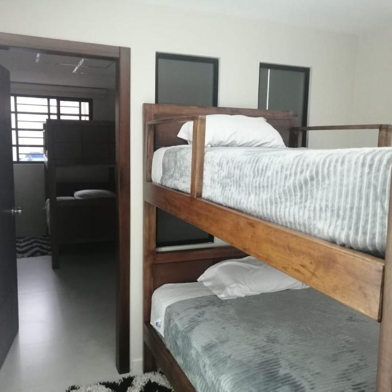 Apartamento Moderno y Nuevo - Two-Bedroom Apartment - 7