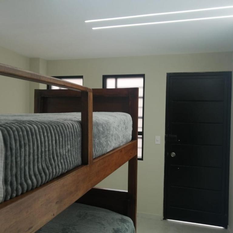 Apartamento Moderno y Nuevo - Two-Bedroom Apartment - 8