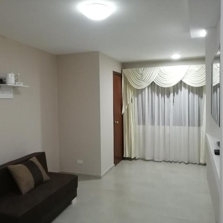 Apartamento Moderno y Nuevo - Two-Bedroom Apartment - 10