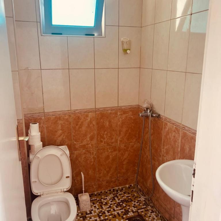 New ROZANA - Dvokrevetna Soba sa Bračnim Krevetom sa Balkonom i Pogledom na More - 6
