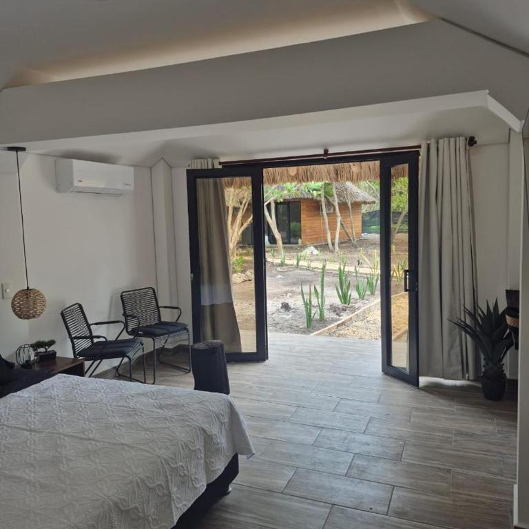 Archi beach club - Double Room with Private Bathroom - 3