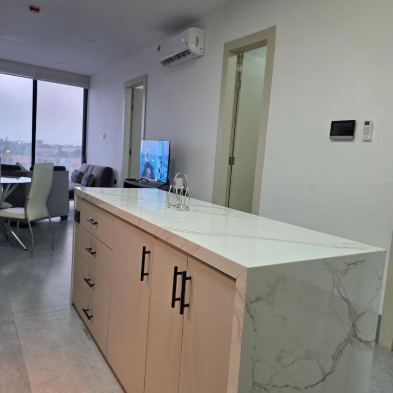 Greenport Plaza De lujo, 3 camas, piscina, jacuzzi, crucitas mejor sector, cerca de todo - Two-Bedroom Deluxe Apartment with Balcony - 24