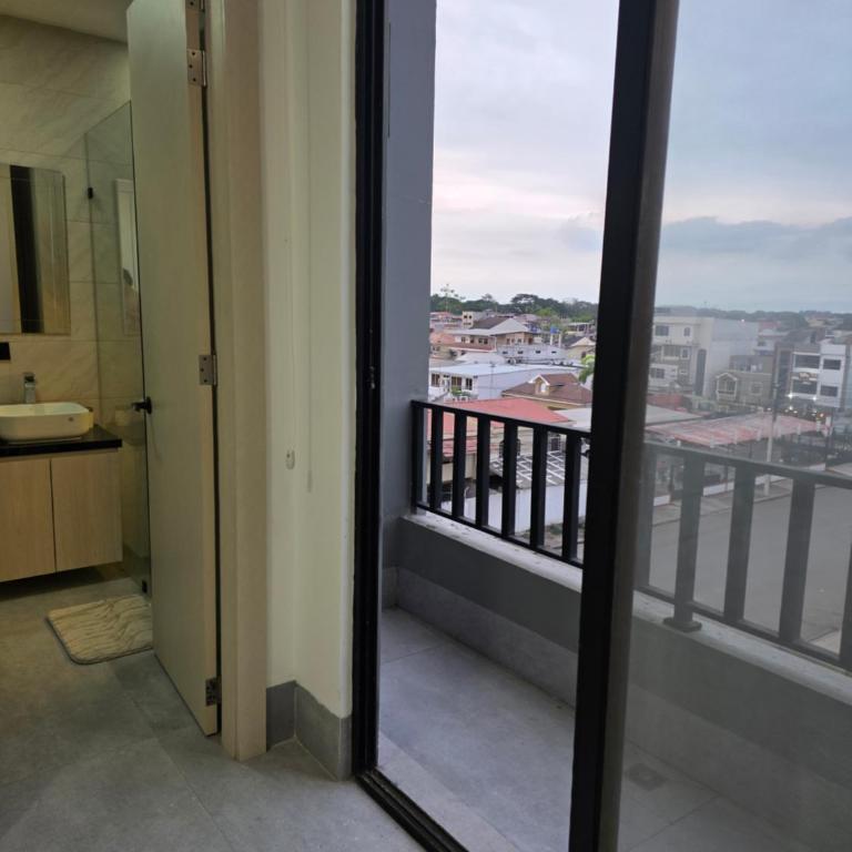 Greenport Plaza De lujo, 3 camas, piscina, jacuzzi, crucitas mejor sector, cerca de todo - Two-Bedroom Deluxe Apartment with Balcony - 27