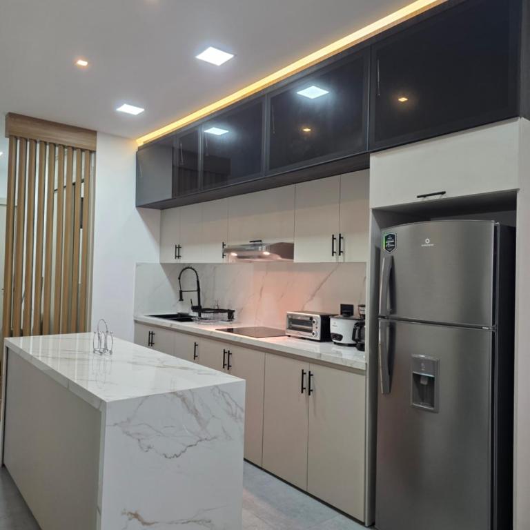 Greenport Plaza De lujo, 3 camas, piscina, jacuzzi, crucitas mejor sector, cerca de todo - Two-Bedroom Deluxe Apartment with Balcony - 1