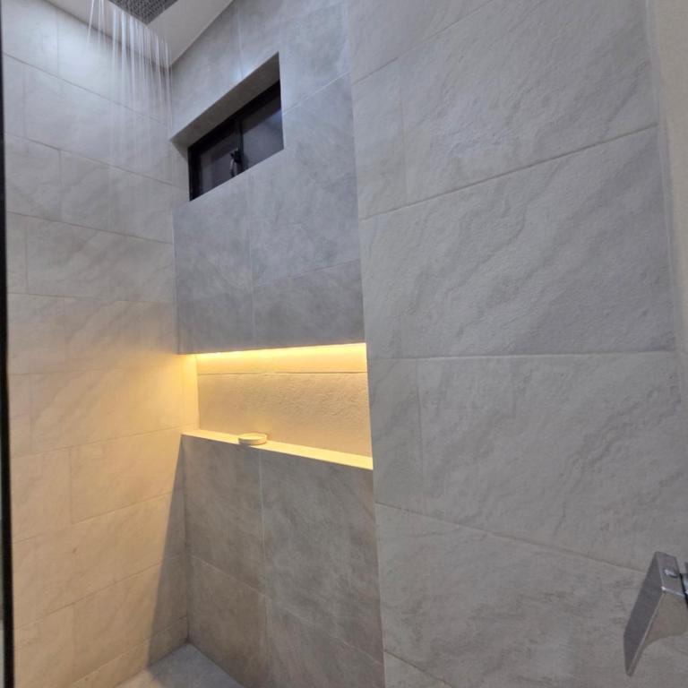 Greenport Plaza De lujo, 3 camas, piscina, jacuzzi, crucitas mejor sector, cerca de todo - Two-Bedroom Deluxe Apartment with Balcony - 77