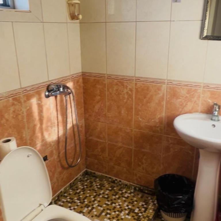 New ROZANA - Dvokrevetna Soba sa Bračnim Krevetom sa Balkonom i Pogledom na More - 6