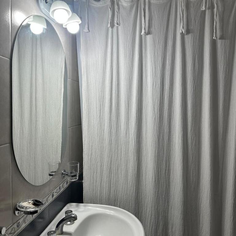 Quédate cerca de todas las postales marplatenses - Lobos, Paseo Aldrey, Casino, Plaza Colón - One-Bedroom Apartment - 3
